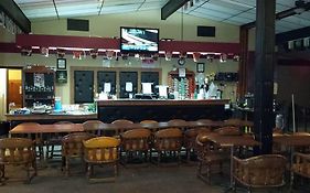Souris Motor Inn